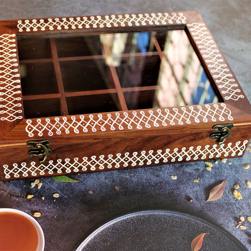 kolaminspiredhandpaintedsheeshamwoodspiceboxlarge12partitions7_2108a6a0-86c3-499a-9445-d8177084e0ae-4x